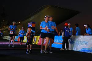 BIB: 8024
                            <button type="button" onclick="openModal(3397367)" class="btn btn-primary btn-sm float-right btn-popup" data-toggle="modal" data-target=".modal-high-quality">
                        <i class="fas fa-shopping-cart"></i> Add to Cart
                    </button>
                                            <button type="button" onclick="isThisMe(3397367, true)" class="btn btn-success btn-sm float-right btn-popup btn-isme hidden" data-toggle="tooltip" data-placement="bottom" title="นี่คือรูปของคุณใช่ไหม คลิกที่นี่เพื่อเอาเข้าอัลบั้ม">
                        <i class="fas fa-plus"></i> Add to album
                    </button>
                    <button type="button" onclick="isThisMe(3397367, false)" class="btn btn-warning btn-sm float-right btn-popup btn-isnotme hidden">
                        <i class="fas fa-ban"></i> Remove from album
                    </button>